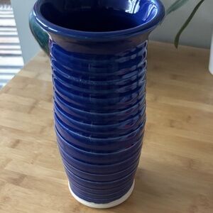 Hannah Deep Blue Ribbed Vase